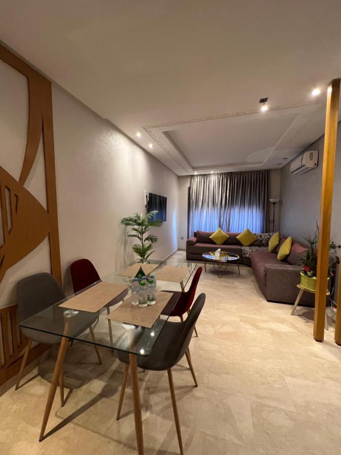 Bel Appart+2 Room+Wifi+Gare Casa Voyageur+Tram Casablanca Exteriör bild