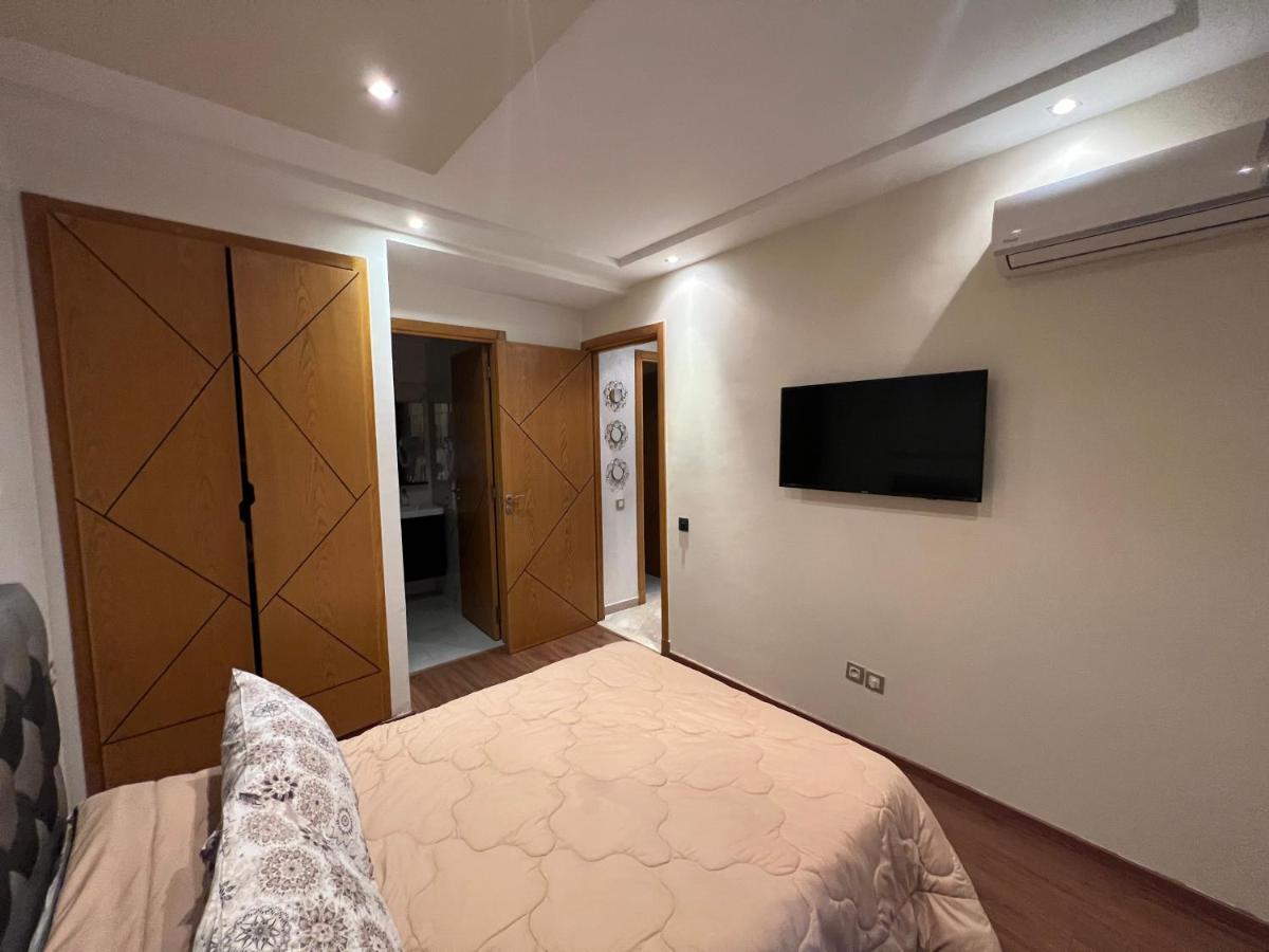 Bel Appart+2 Room+Wifi+Gare Casa Voyageur+Tram Casablanca Exteriör bild